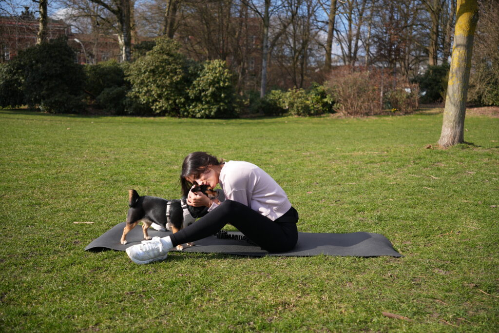 Vorstellung der Kursleiterin und ihres Hundes